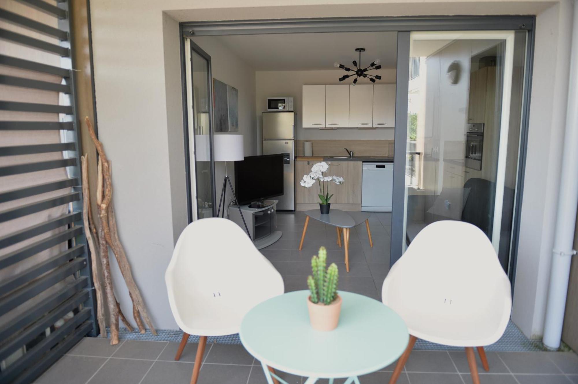 Appartement Cosy Et Confortable A Deux Pas Du Lac Ексенве Екстериор снимка